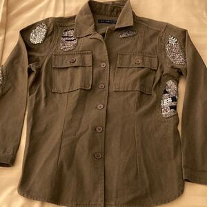 Of Two Minds Cotton Cargo Pocket Utility Shirt Jacket with Sequin Patches. Green